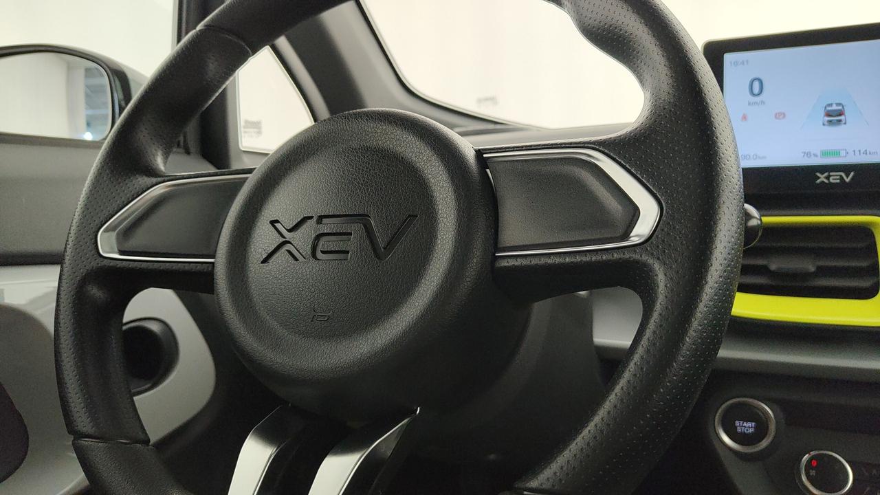 XEV XEV - YOYO MY 23 EASY