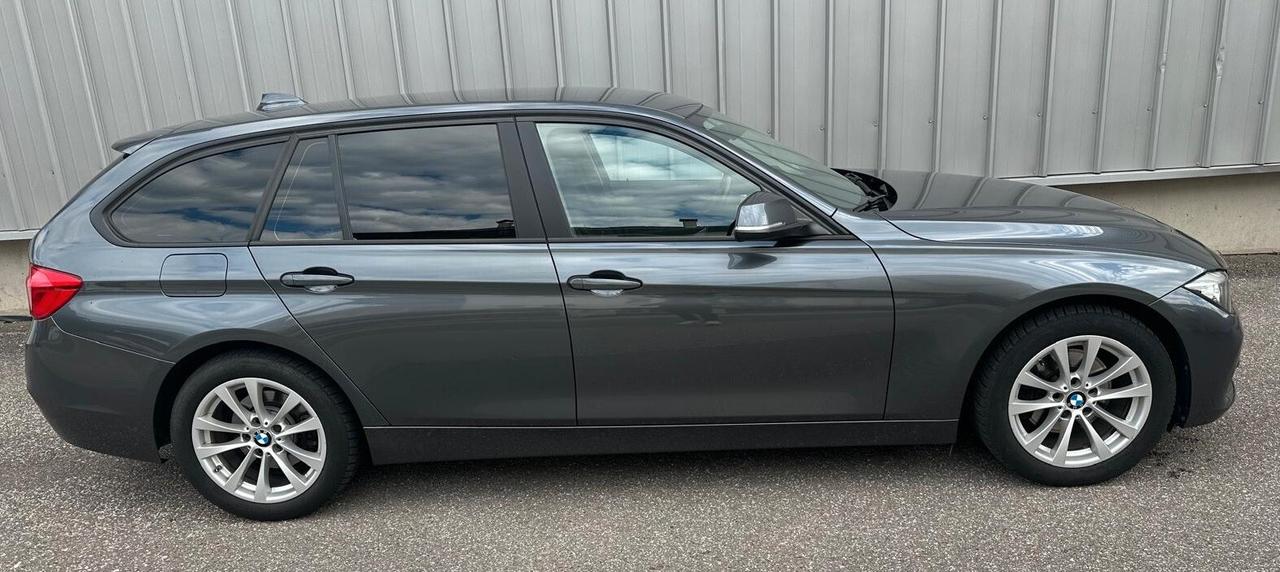 Bmw 320 320d xDrive Touring Sport