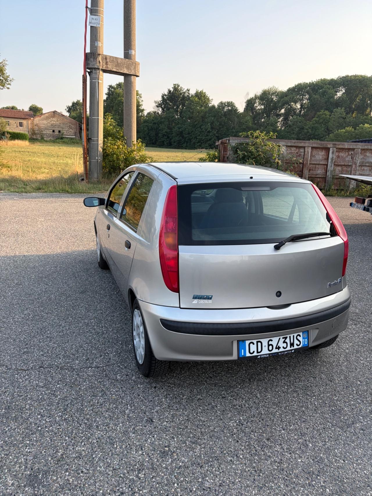 Fiat Punto 1.2i cat 5 porte ELX