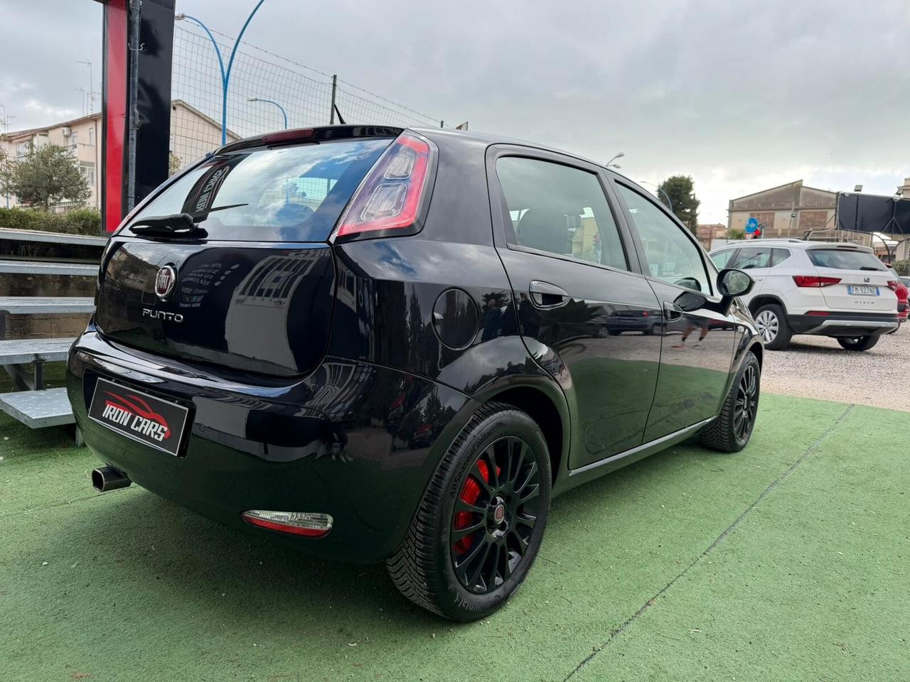 Fiat Punto 1.3 MJT II 75 CV 5 porte Easy