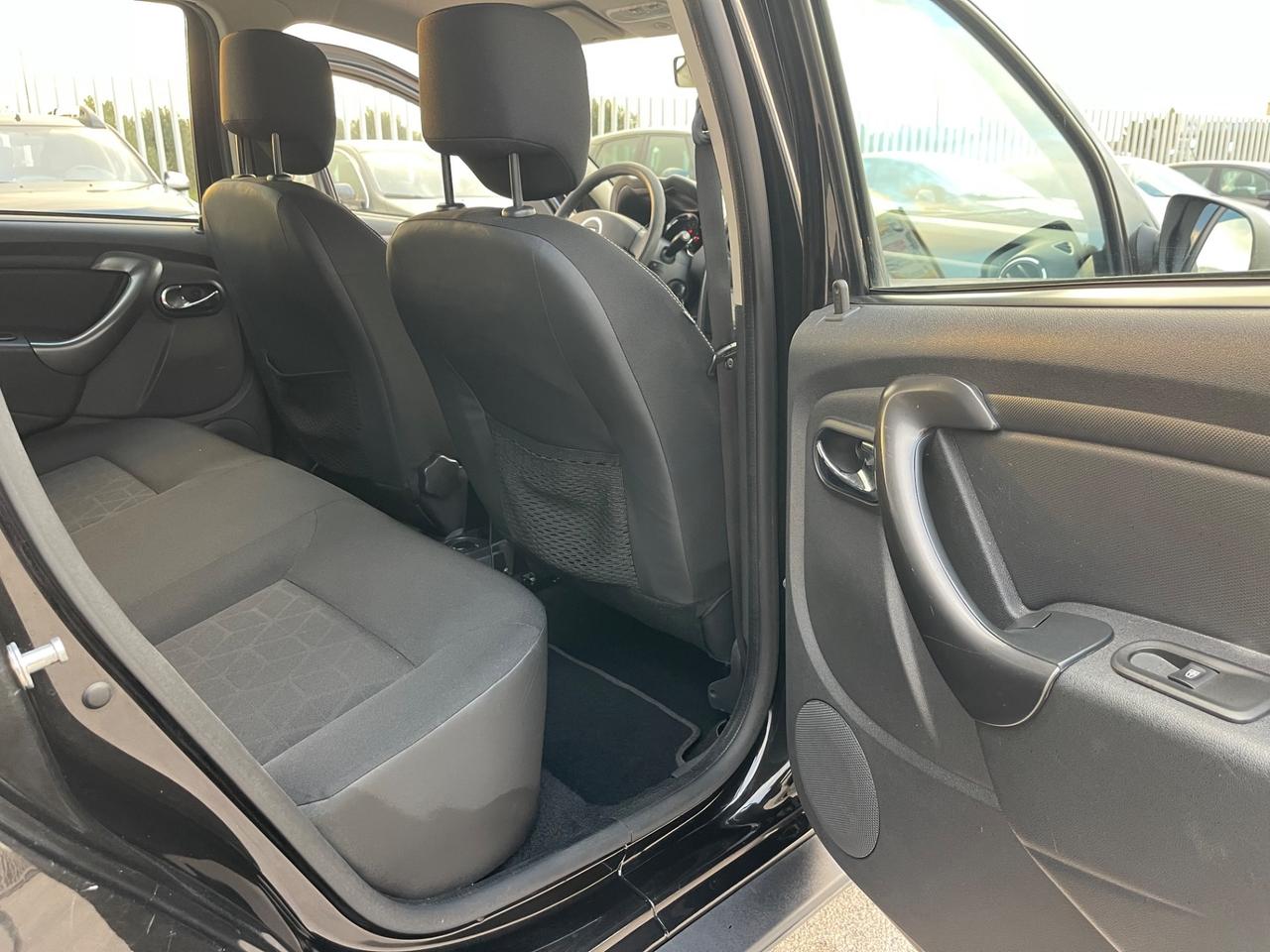 DACIA DUSTER 1.6 GPL FULL NAVI RESTYLING GPL 2035