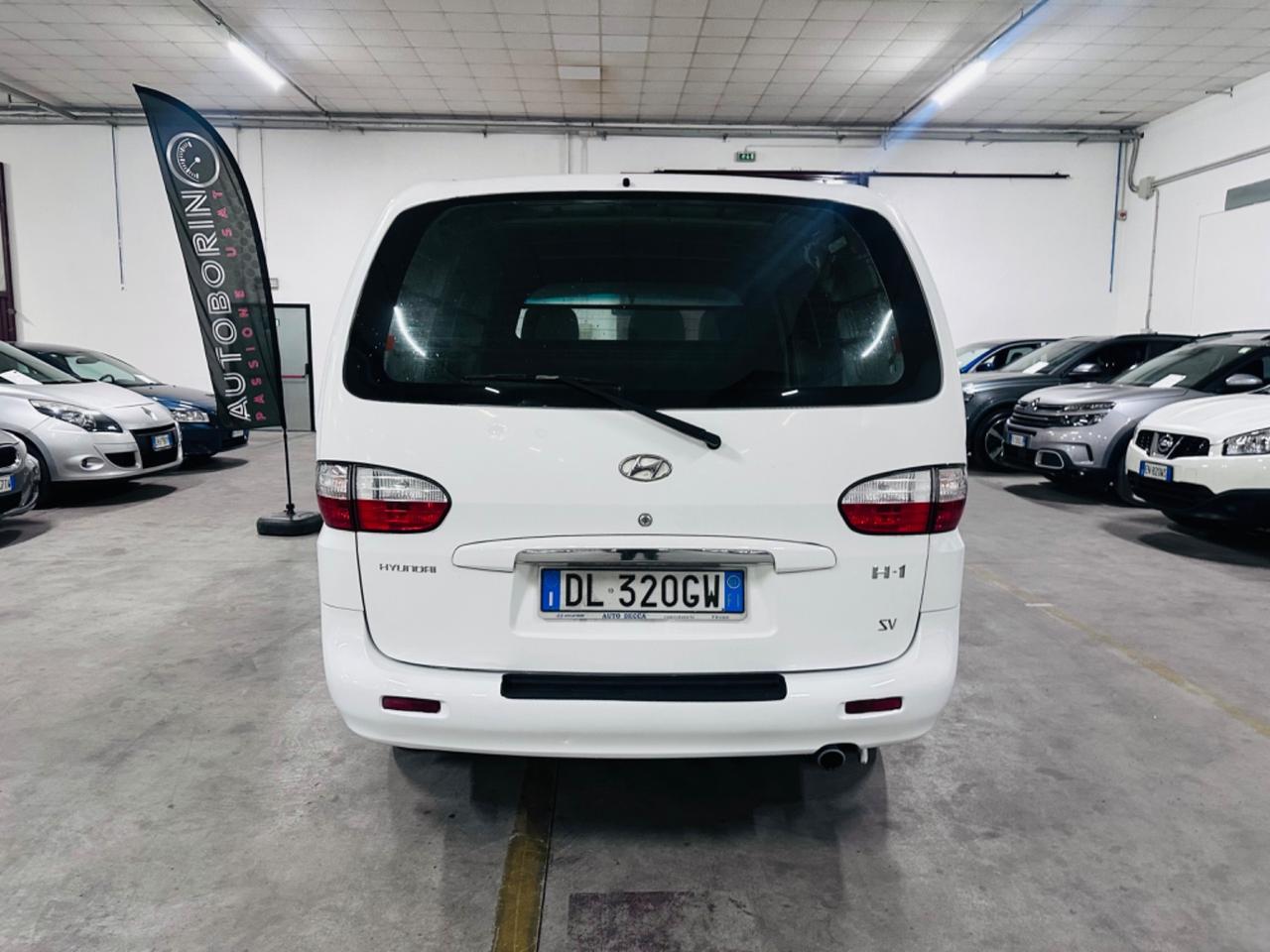 Hyundai H-1 2.5 CRDi VGT Van 3 p.ti