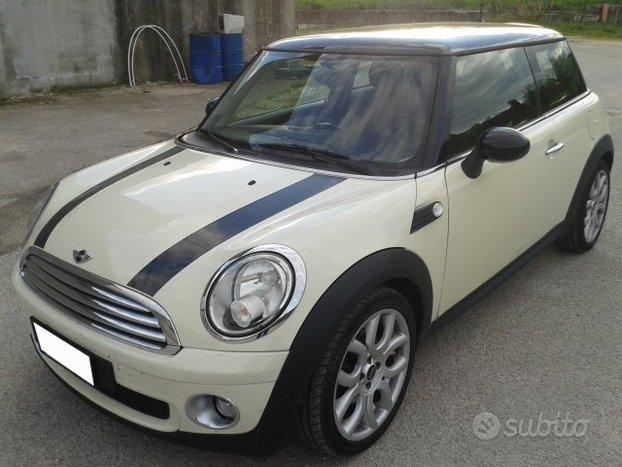 MINI 2a Serie (R56) Cooper D Chili Navi