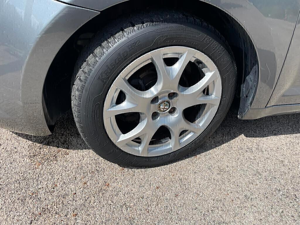 Alfa Romeo MiTo 1.4 105 CV Progression NEOPATENTATI