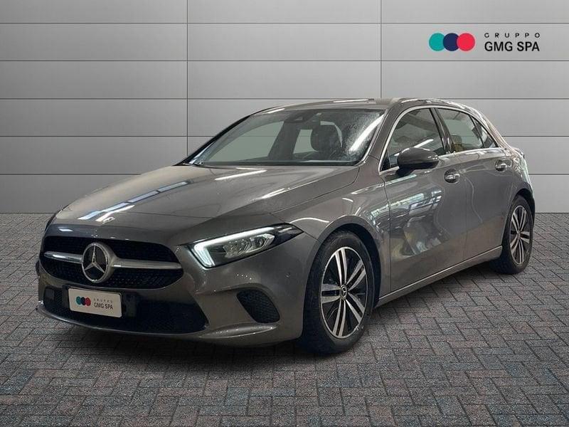 Mercedes-Benz Classe A A 180 d Sport auto