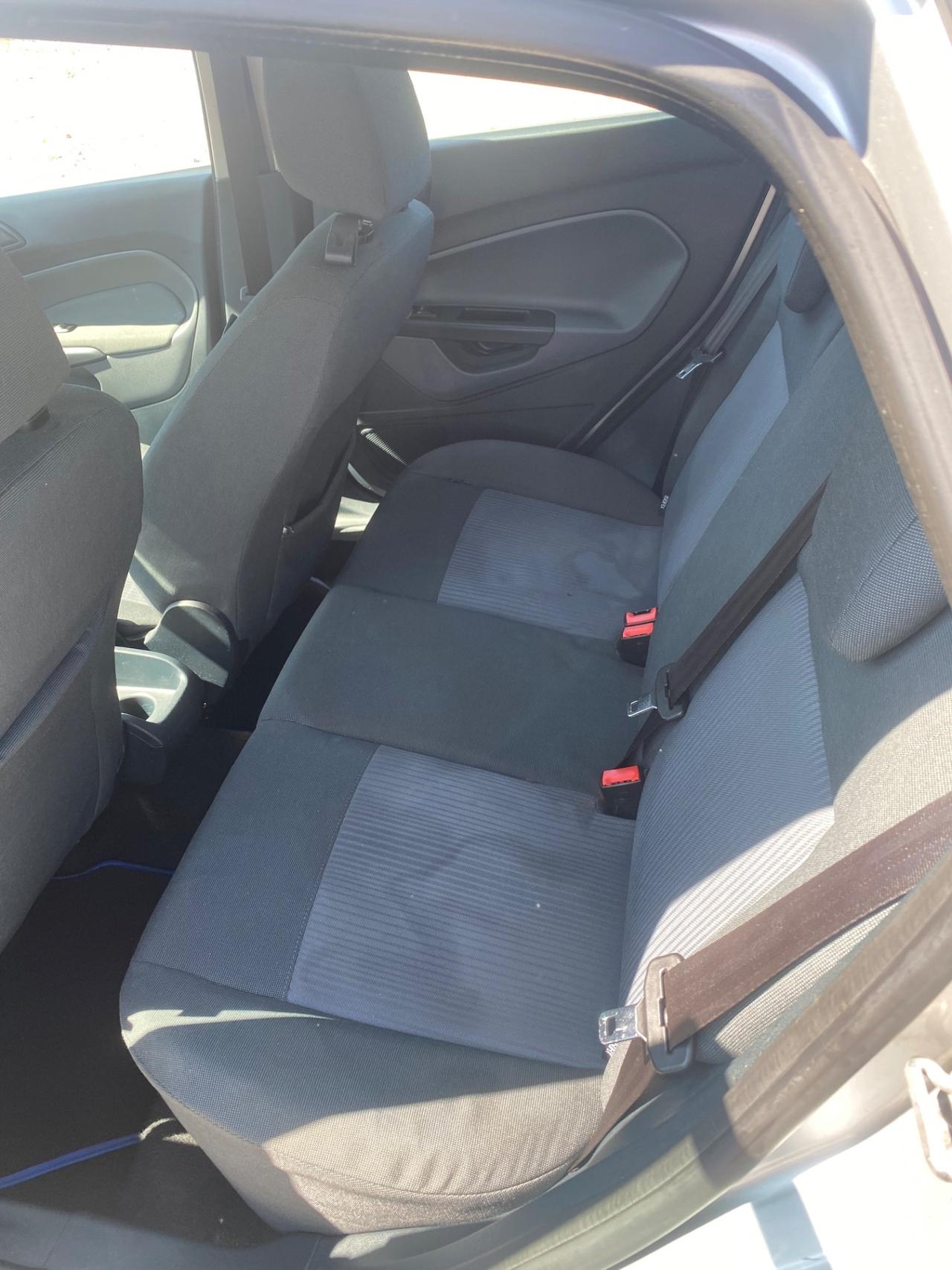 Ford Fiesta Ikon 1.2 8 CV 5 porte