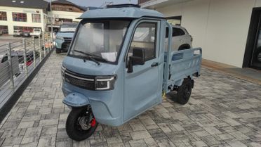 APE TRICICLO ELETTRICO E-CARRO CABIN
