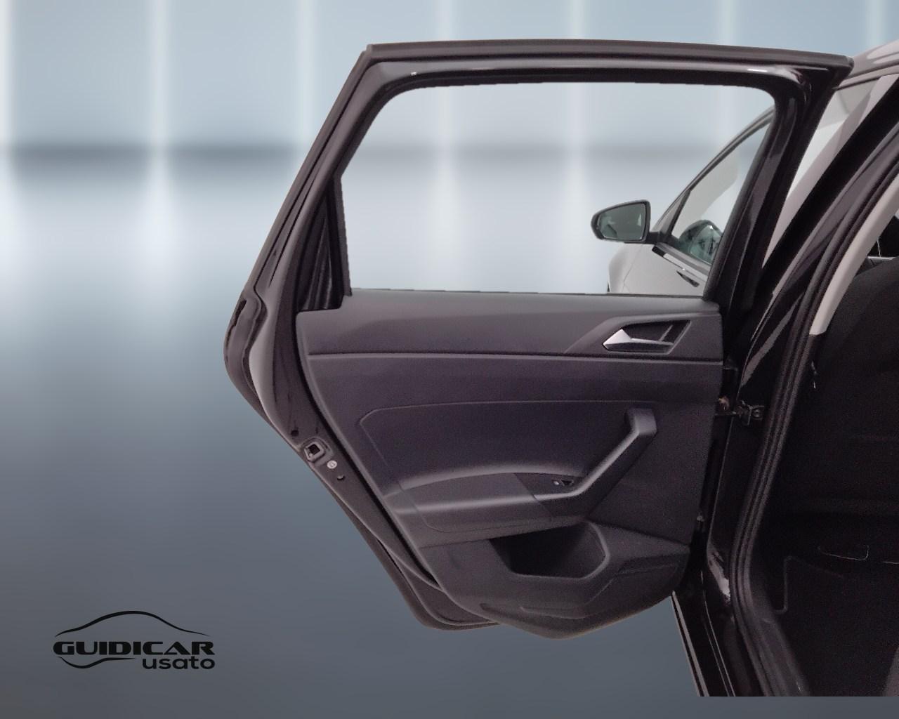 VOLKSWAGEN Polo VI 2022 - Polo 1.0 tsi Style 95cv