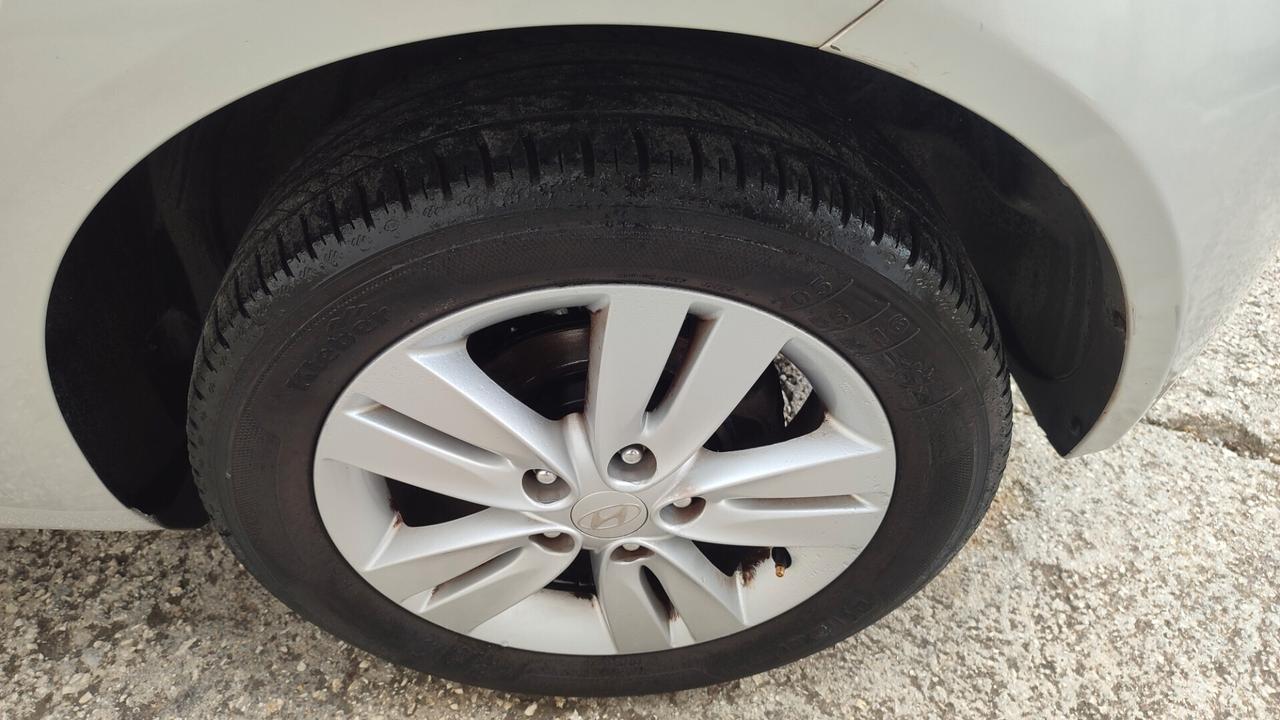 Hyundai iX20 1.4 90 CV APP MODE