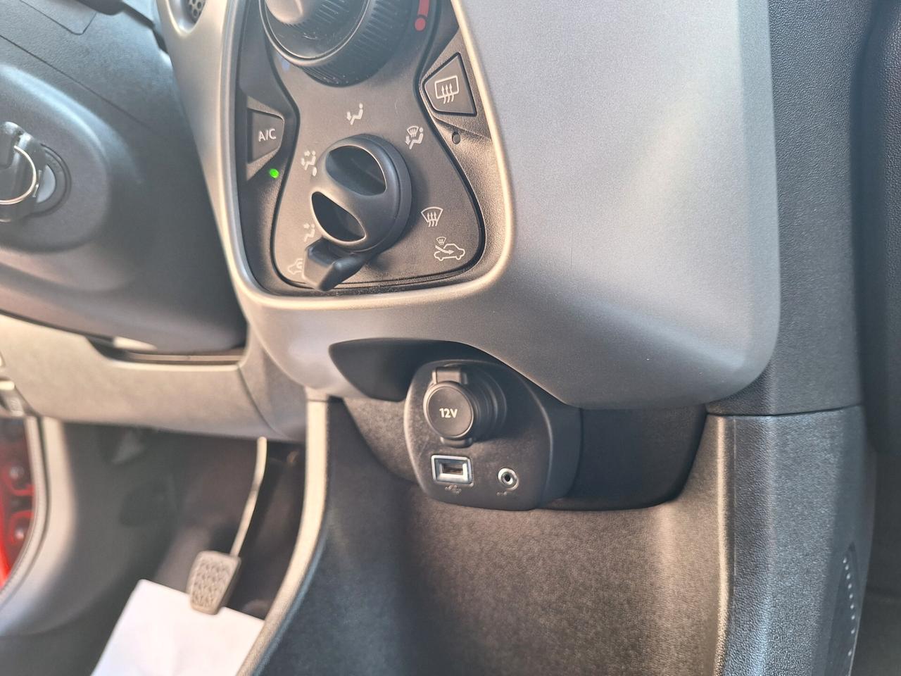 Citroen C1 1.0 68 5 porte Feel PARI AL NUOVO