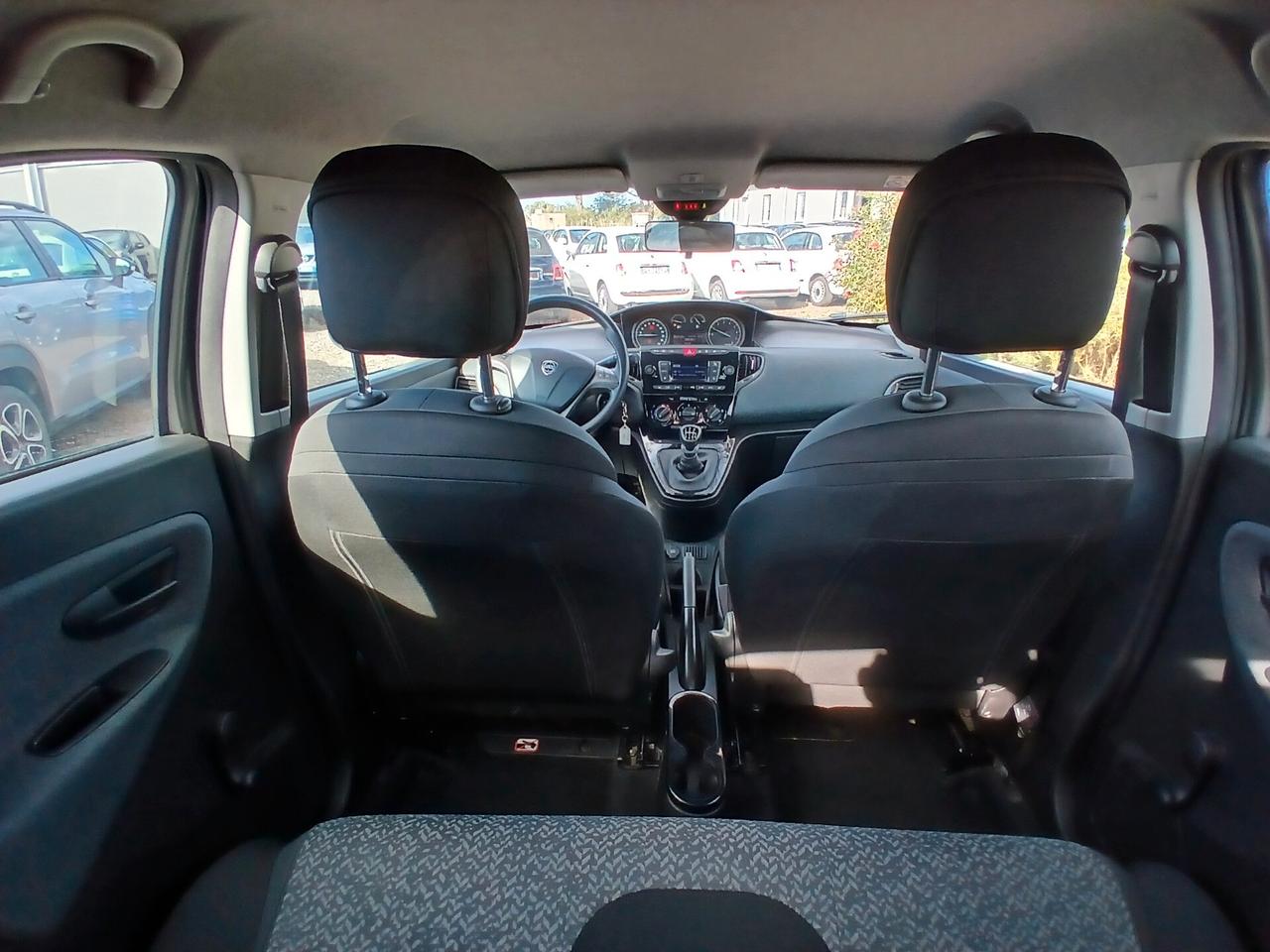 Lancia Ypsilon 1.0 FireFly 5p S&S Hybryd Gold