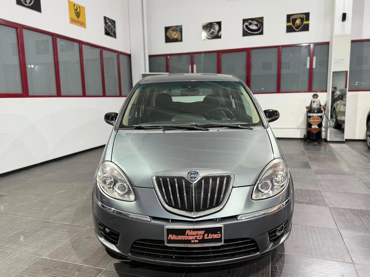 Lancia MUSA 1.3 Mjt 95 CV oro 2012