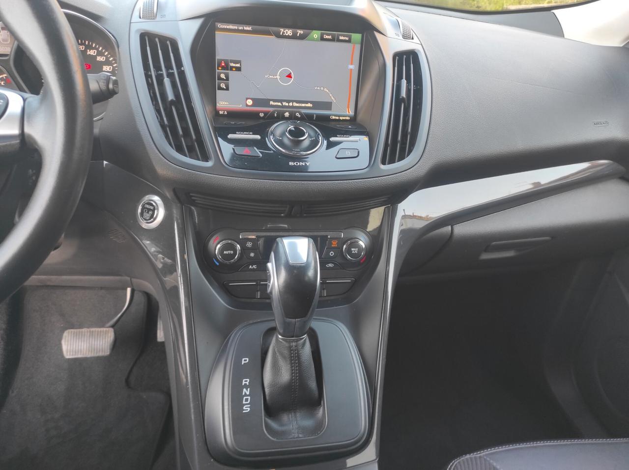 Ford Kuga 2.0 TDCI 150 CV S&S 4WD Powershift Titanium