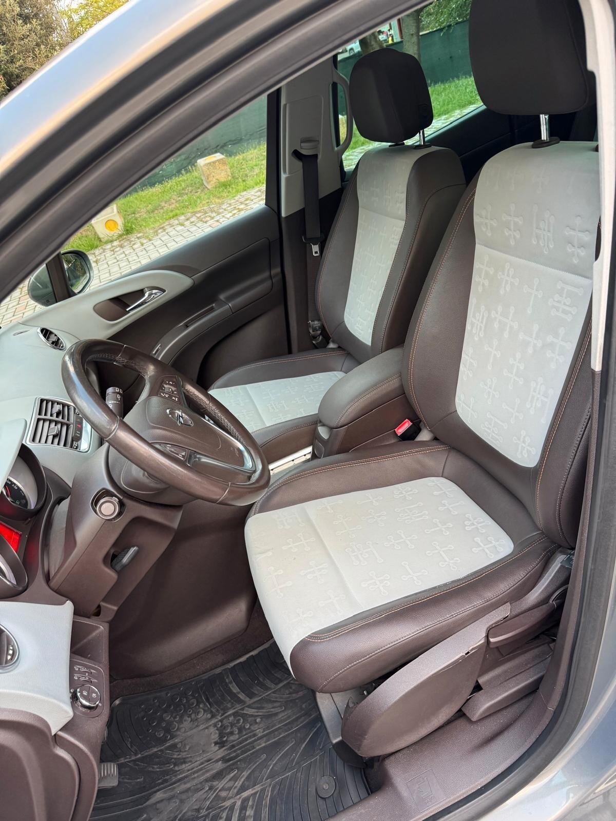 Opel Meriva 1.4 unico proprietario pari al nuovo