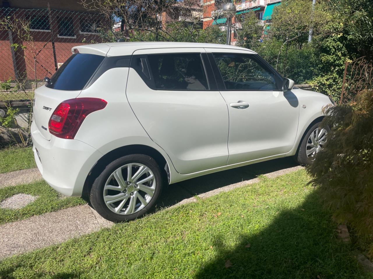 Suzuki Swift 1.2 Hybrid //FULL \\