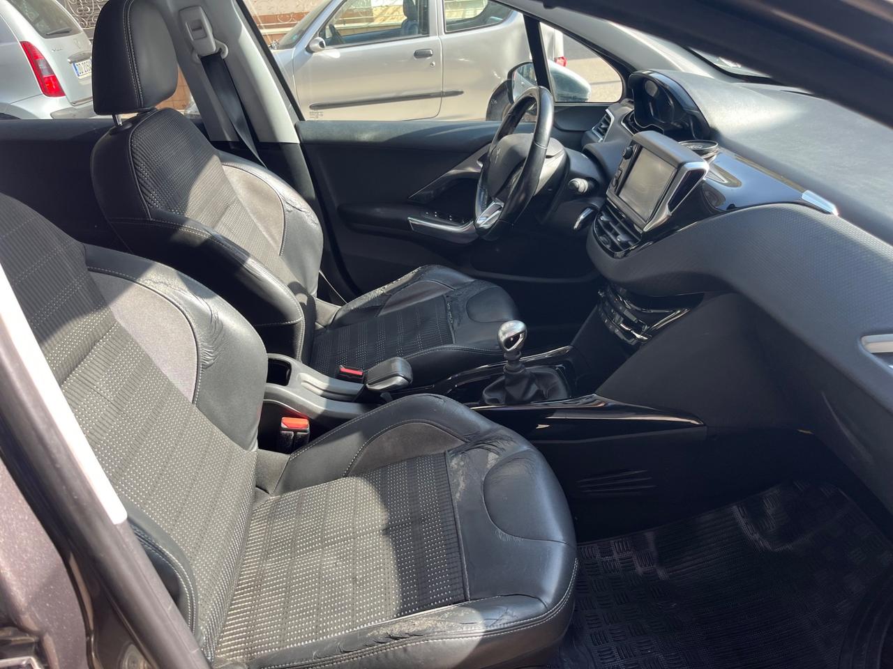 Peugeot 2008 BlueHDi 120 S&S Allure 2016