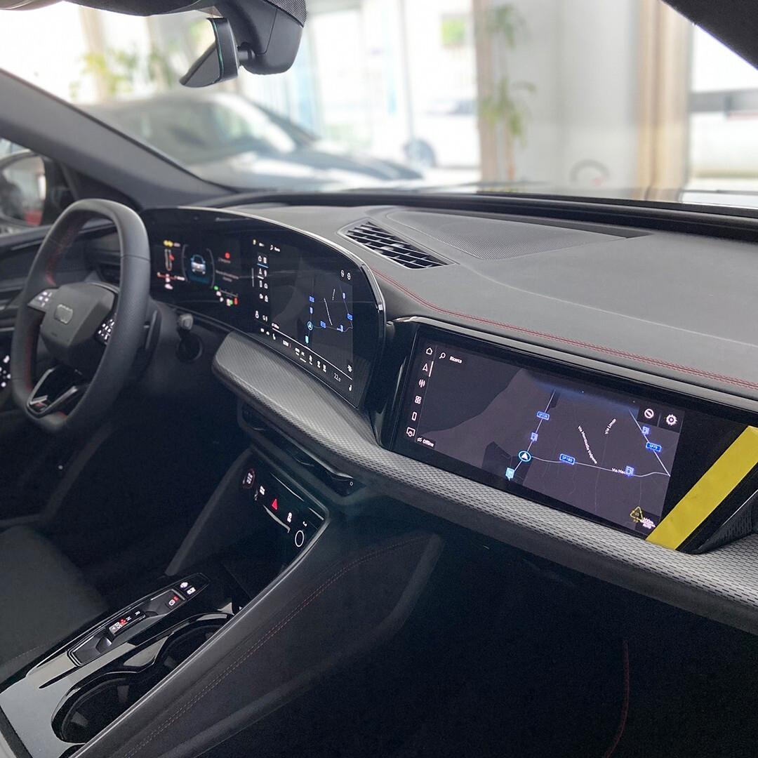 Audi Q5 TDi 150 kW mHEV+ S tronic quattro line edition