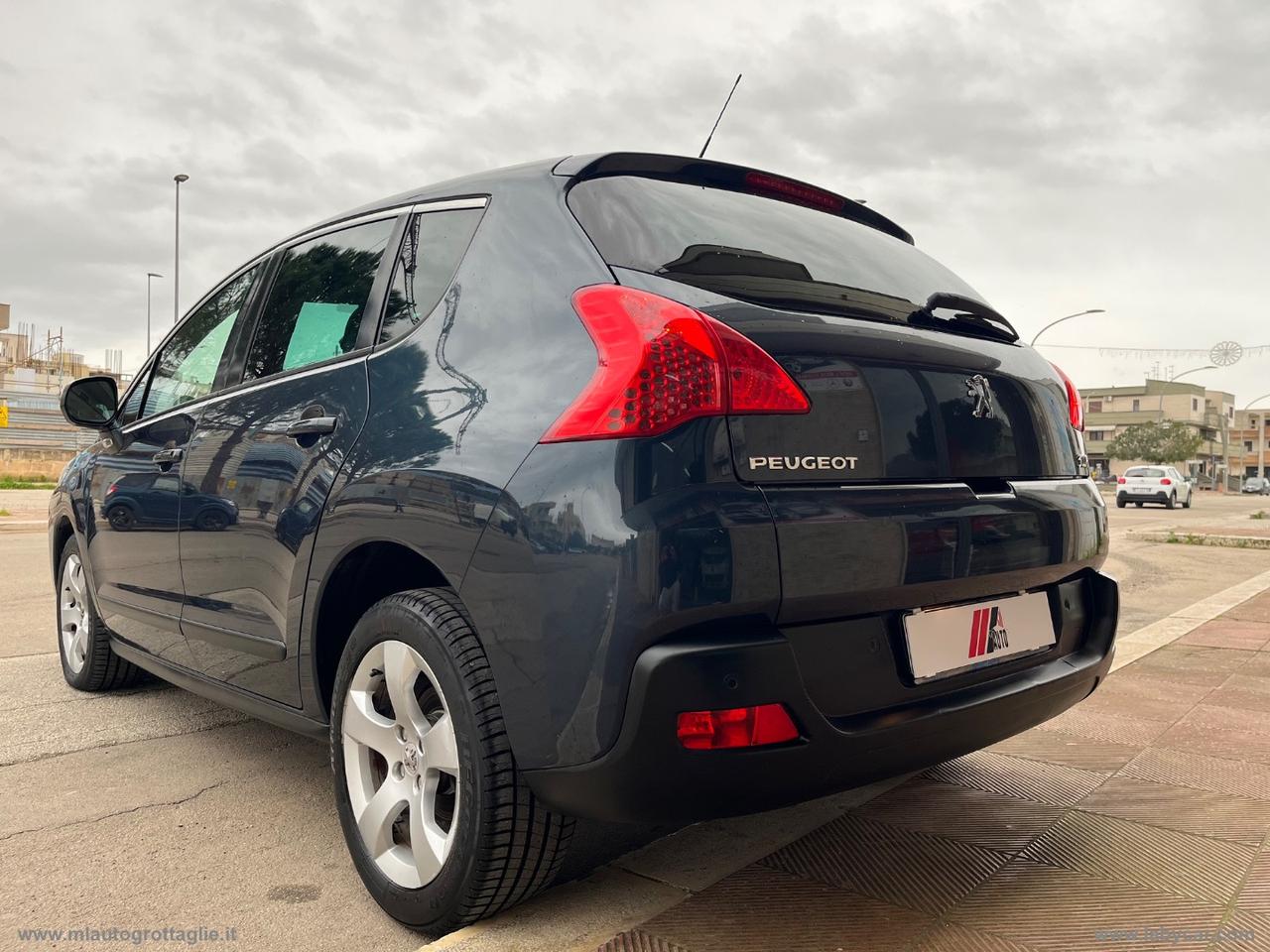 PEUGEOT 3008 1.6 HDi 112 CV Business
