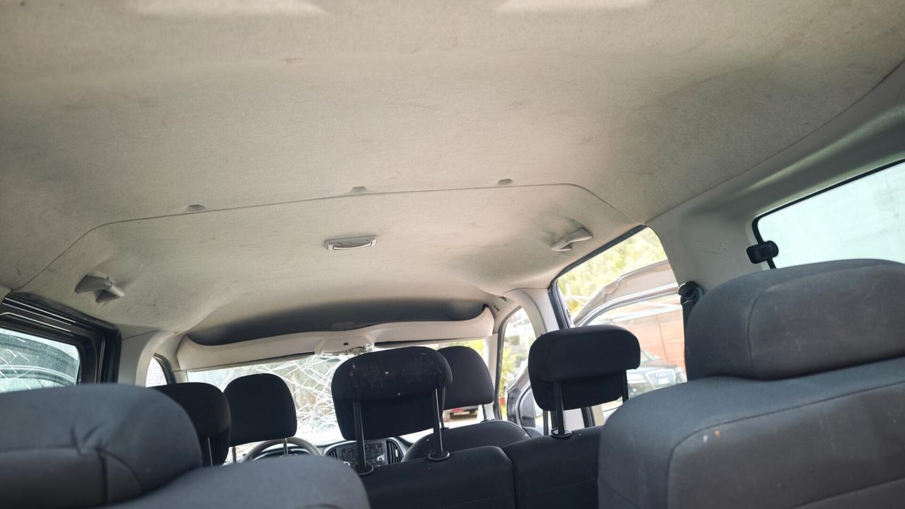 Fiat Doblò 1.6 M-Jet 7 posti incidentato solo parte superiore