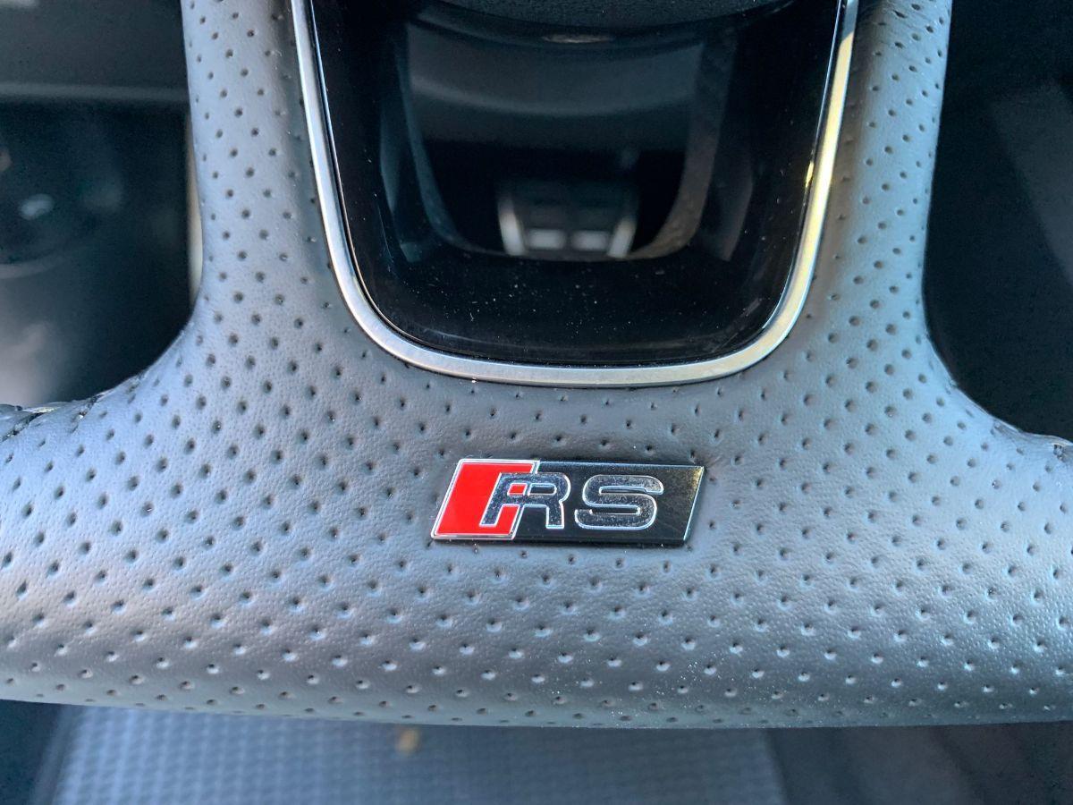 AUDI - RS3