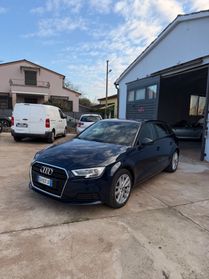 Audi A3 SPB 30 g-tron S tronic Admired