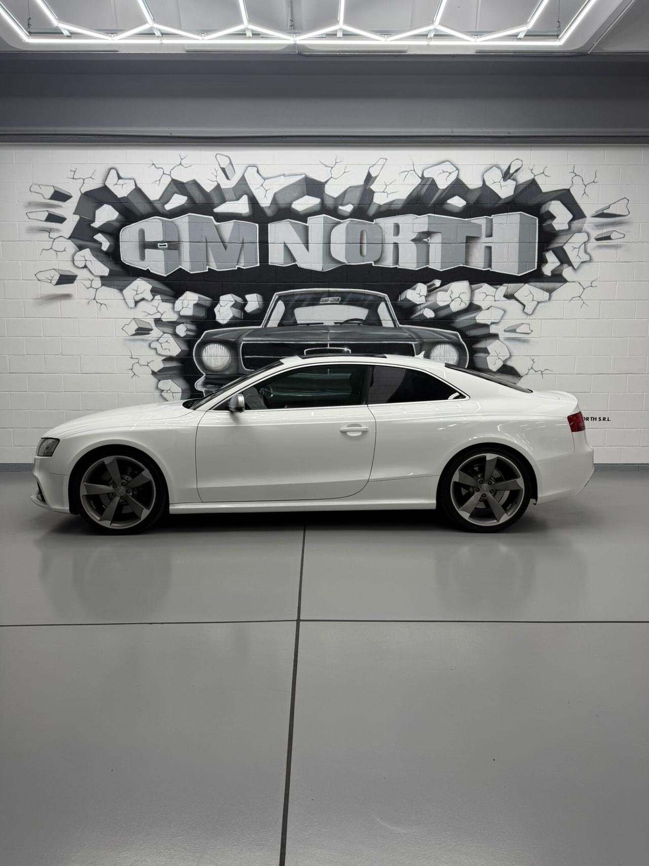 Audi RS5 Coupe 4.2 V8 quattro s-tronic