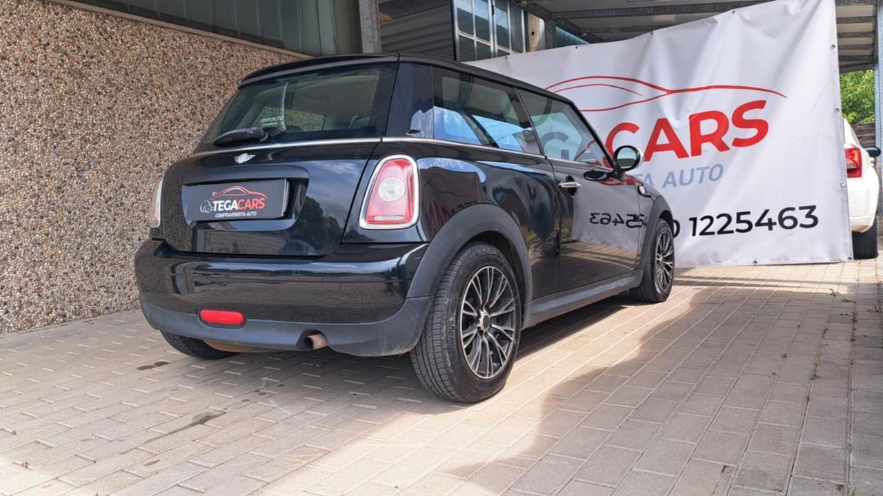 Mini Mini 1.6 16V One (55kW)