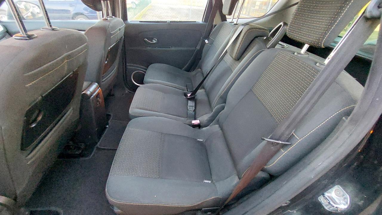 Renault Scenic Scénic 1.9 dCi 130CV Dynamique