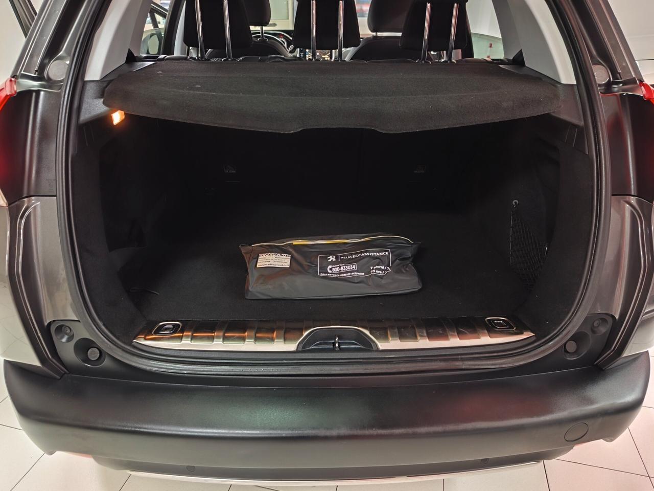 Peugeot 2008 BlueHDi 120 S&S Allure