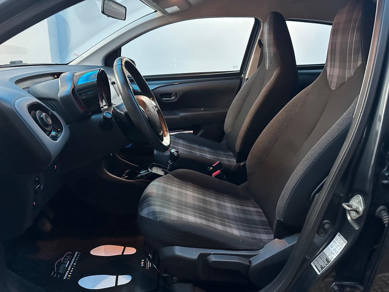 Peugeot 108 VTi 72 ETG 5 porte Allure TOP!