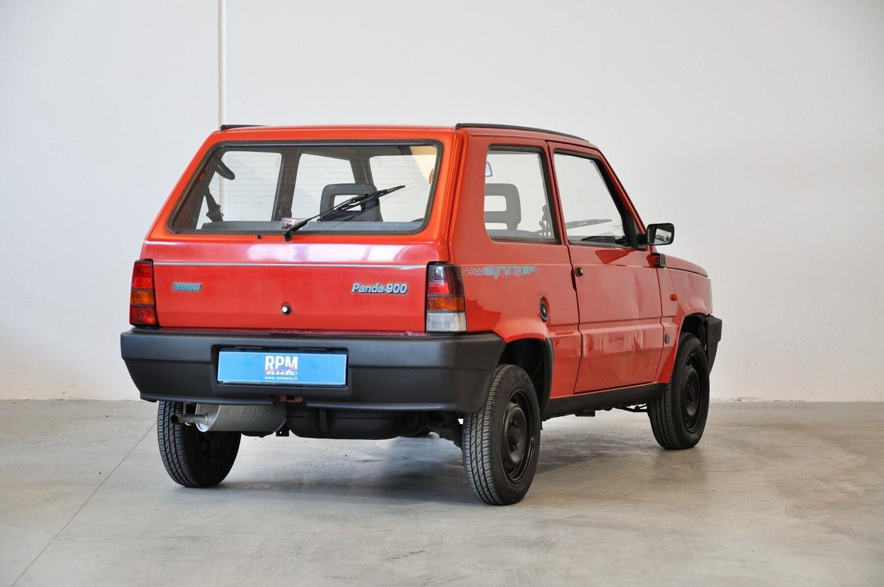 Fiat Panda 900 i.e. cat Dance CRS