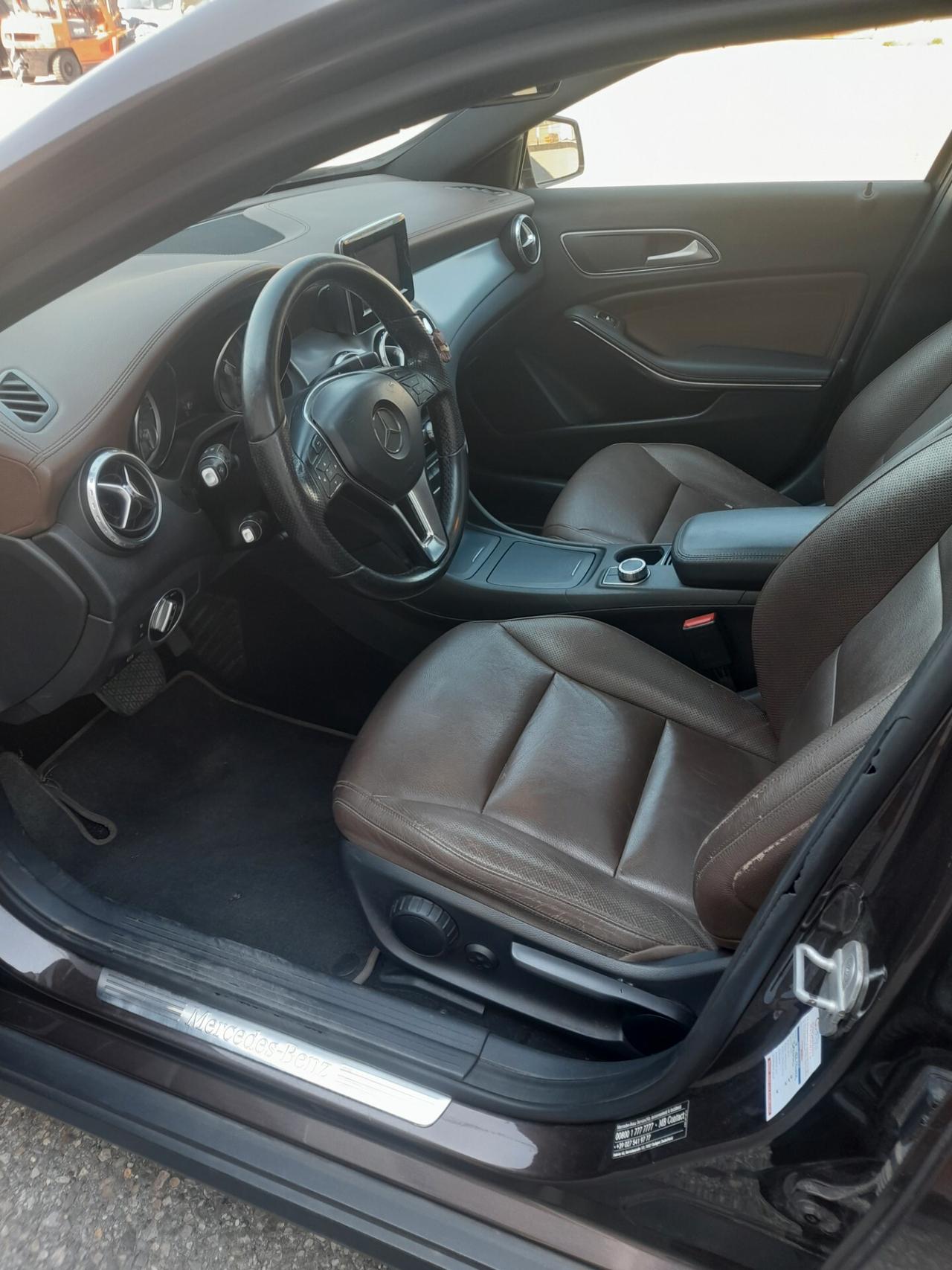 Mercedes-benz GLA 200 CDI Automatic Premium