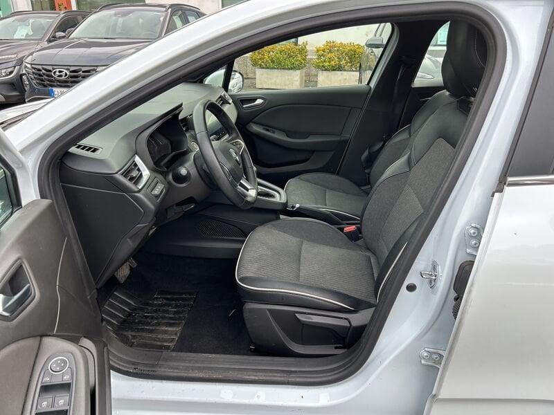 Renault Clio V 2019 1.6 E-Tech hybrid Intens 140cv auto my21