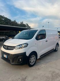 Opel Vivaro 1.5 120cv L2H1