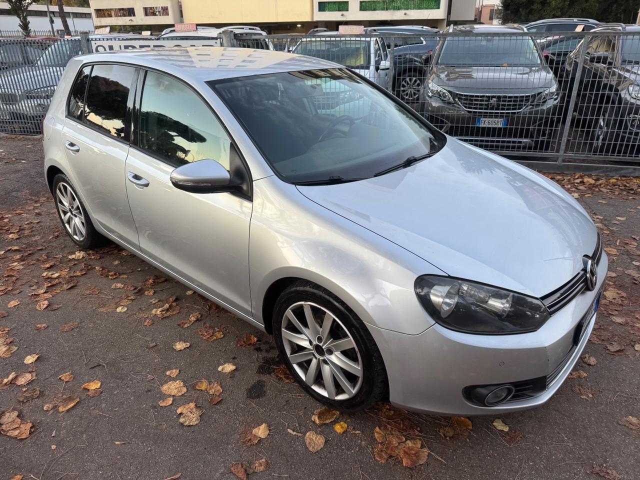 VW Golf 1.6 TDI 5p. Highline neopaten garanzia 12 mesi