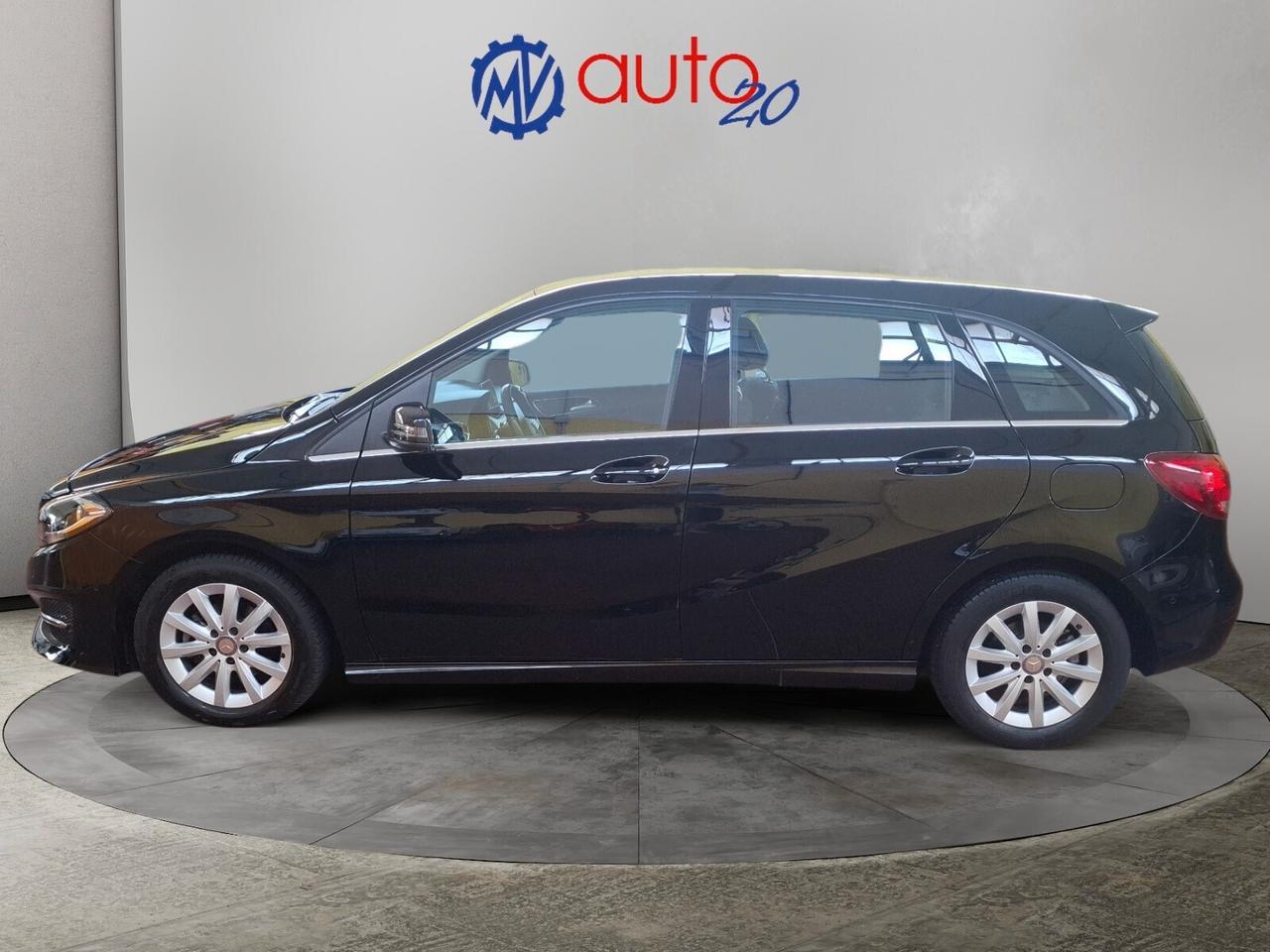 Mercedes-benz B 180 B 180 d Business full optional