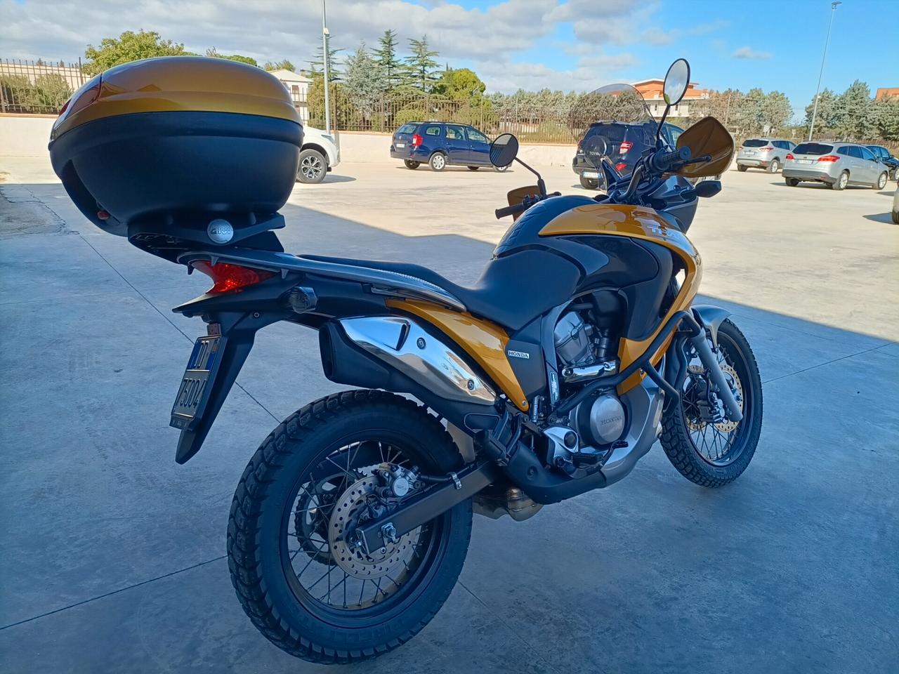 Honda XL 700 V Transalp - 03/2008 km 8.500