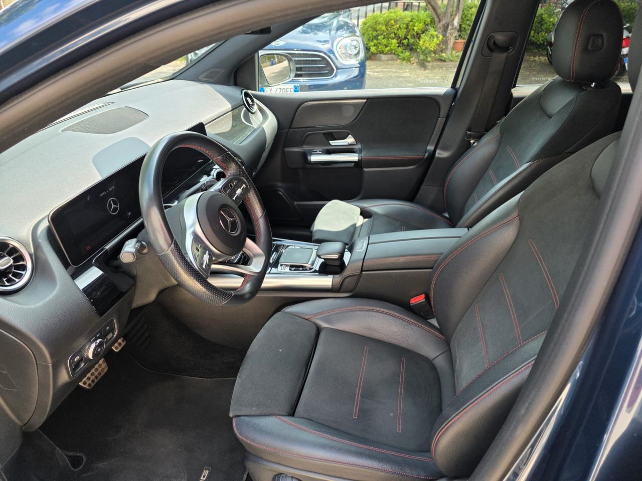Mercedes-benz B 180 B 180 d Automatic Premium