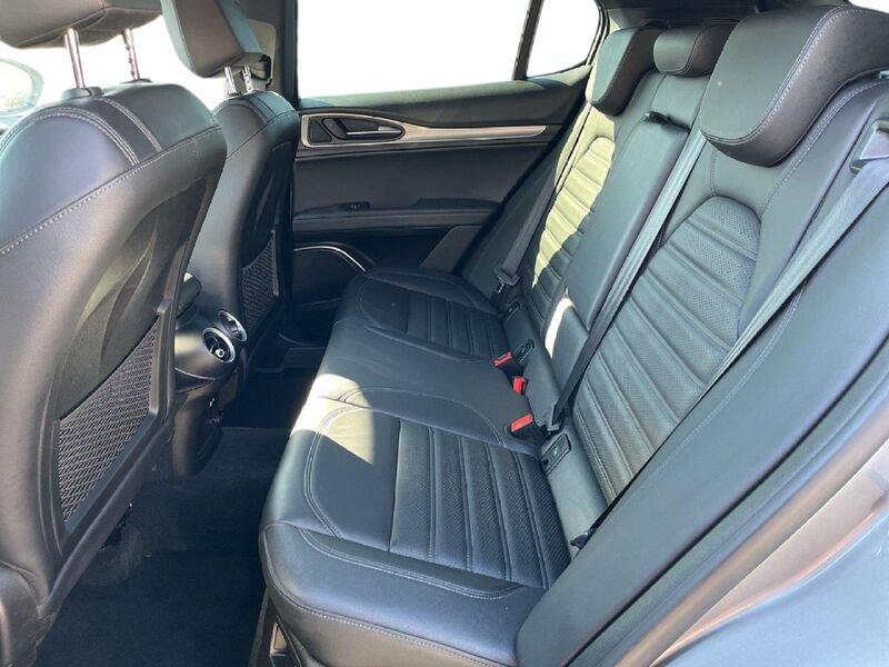 Alfa Romeo Stelvio 2022 2.2 t Veloce Q4 210cv auto