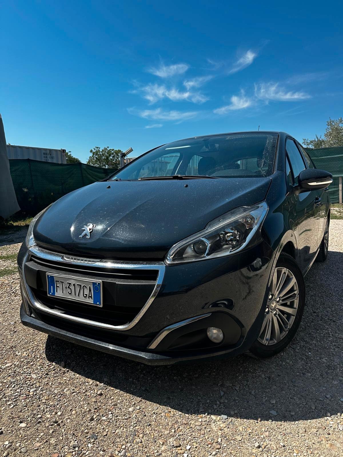 Peugeot 208 Allure
