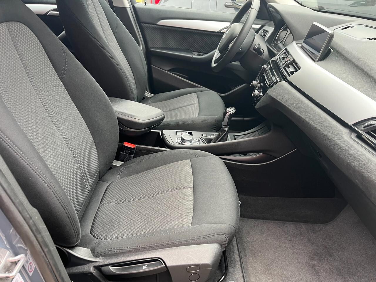 BMW X1 sdrive18d Business Advantage 150 cv