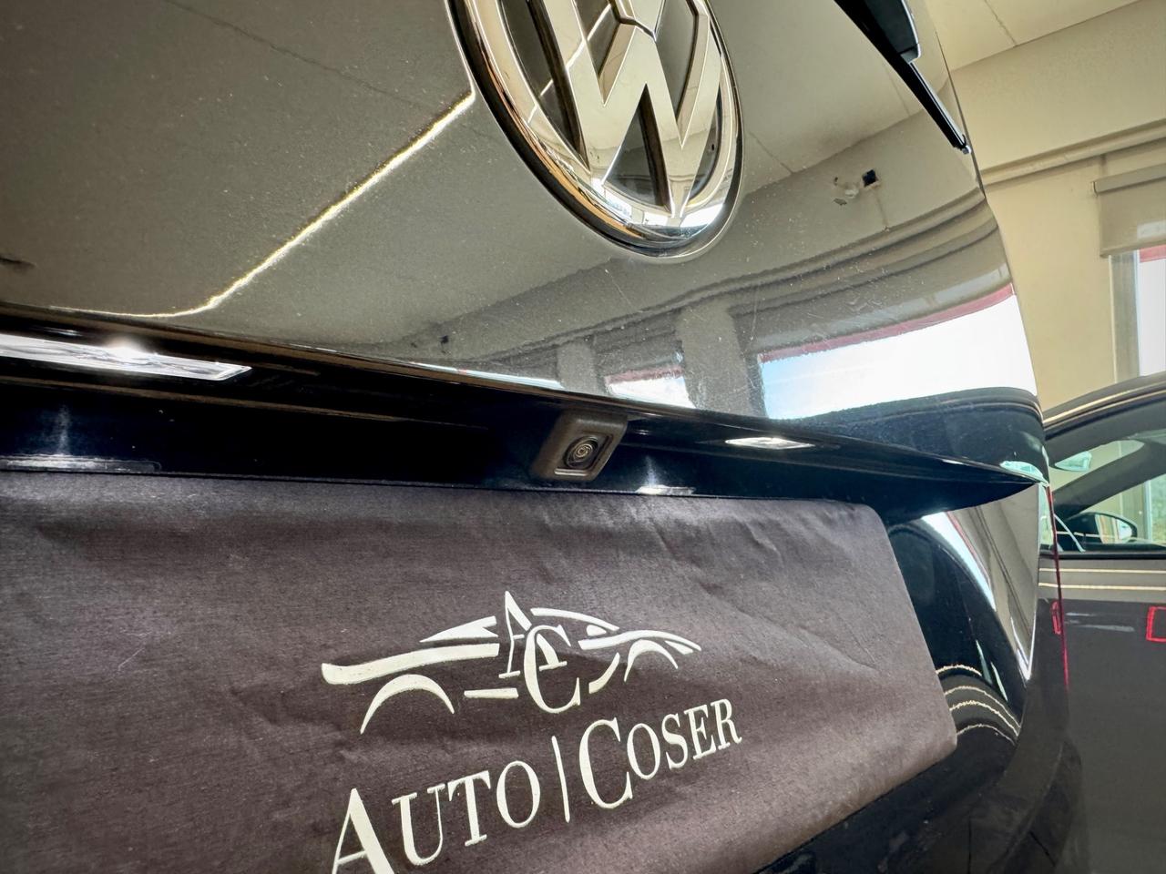 Volkswagen Multivan CRUISE - SOLO 86.000 KM 7POSTI