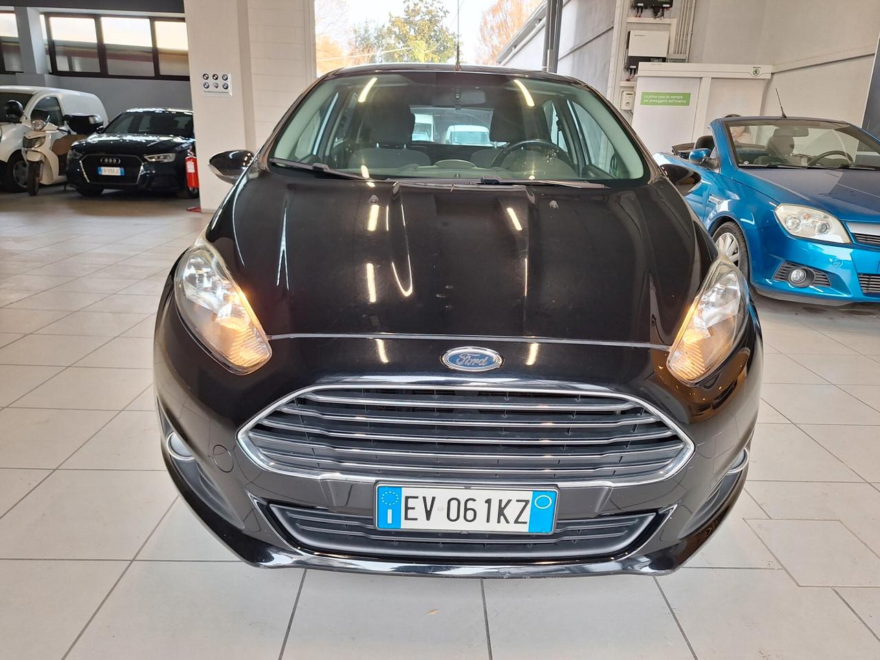 Ford Fiesta 1.5 TDCi 75CV 5 porte N1