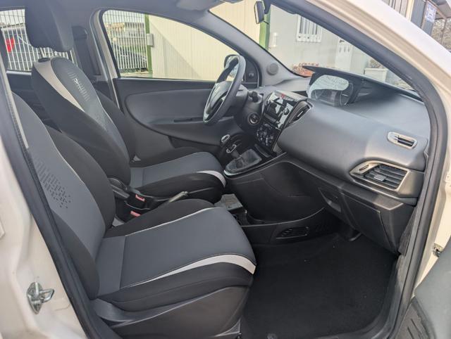 LANCIA Ypsilon 1.2 69 CV 5 porte GPL Ecochic Elefantino