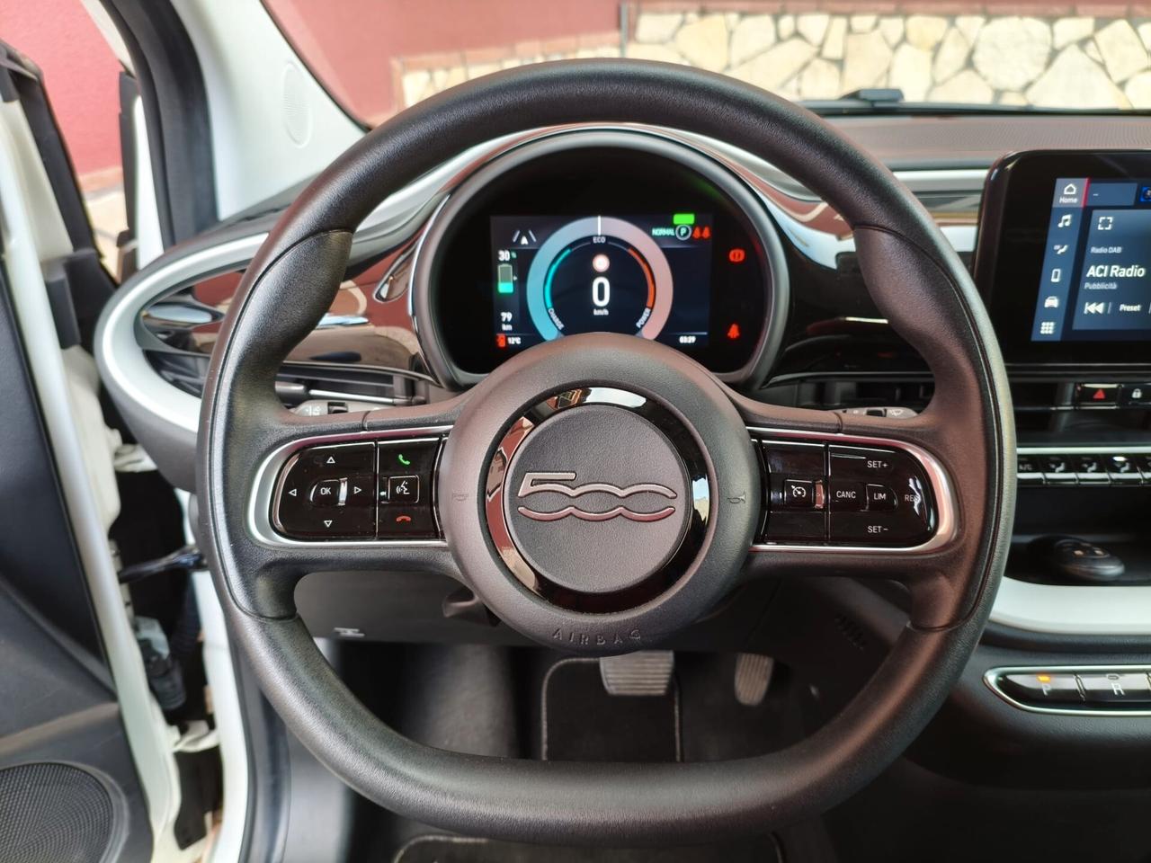 Fiat 500 500e Berlina 42 kWh Passion