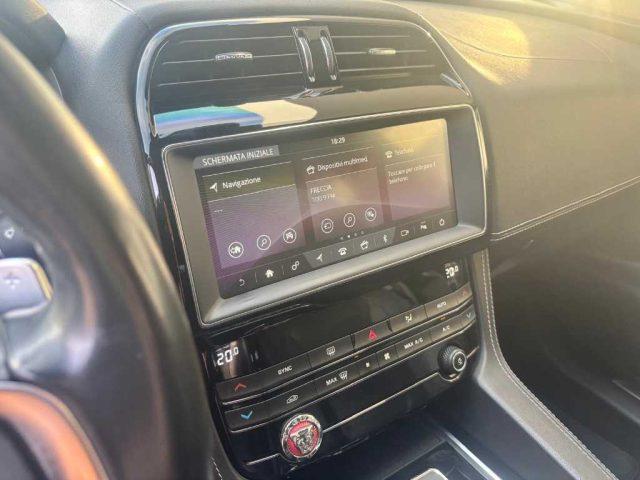 JAGUAR F-Pace (X761) - 2.0 D 240 CV AWD aut. R-Sport