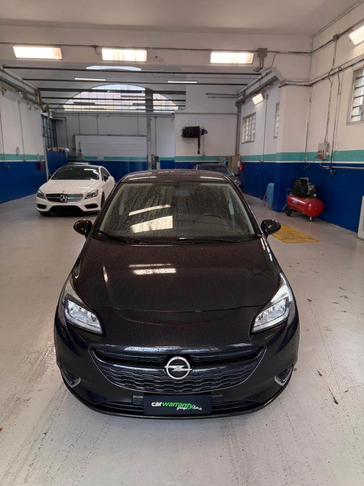 Opel Corsa 1.4 16V 3 porte b-color