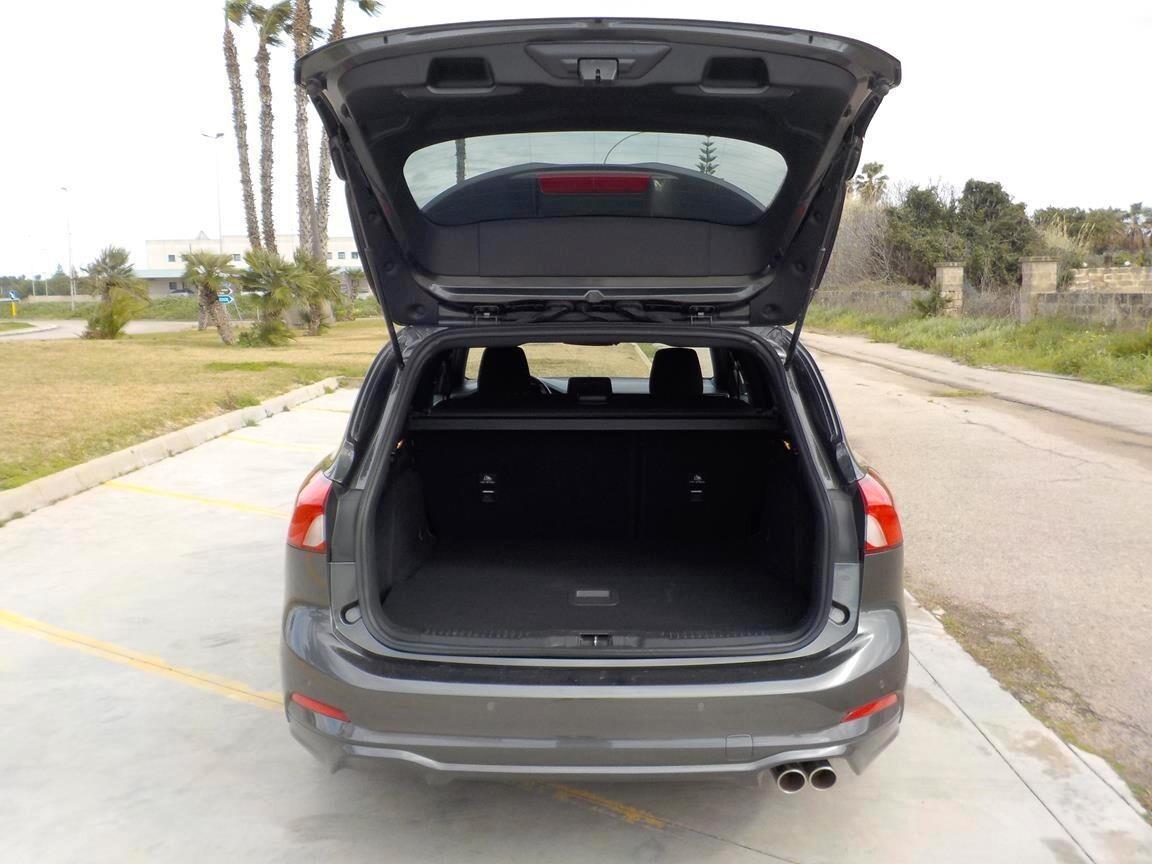 Ford Focus 1.5 TDCi 120 CV Start&Stop SW ST Line