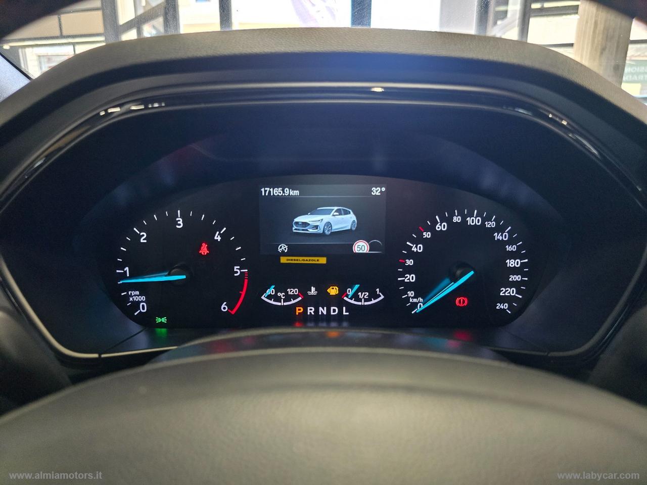 FORD Focus 1.5 EcoBlue 115CV aut. 5p. ST-Line