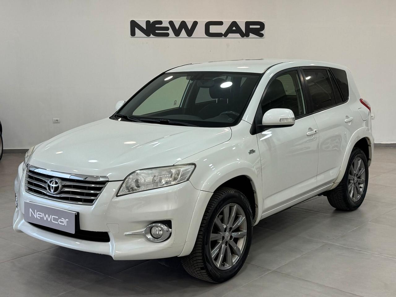 Toyota RAV 4 RAV4 Crossover 2.2 D-4D 150 CV Lounge